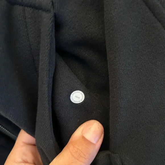 ! Lululemon Scuba Oversized Full Zip in Black XS/S - Picture 8 of 10